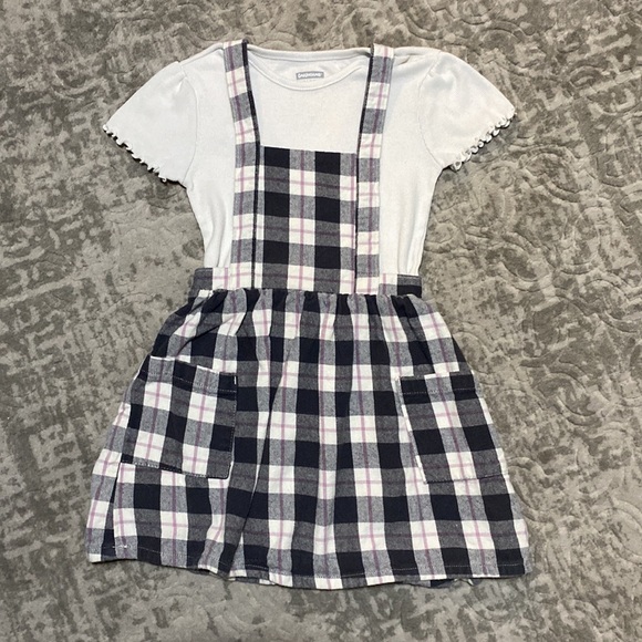 🔥4/20! Bundle of 5 girls shirts and dress. Size 4T - Picture 6 of 14